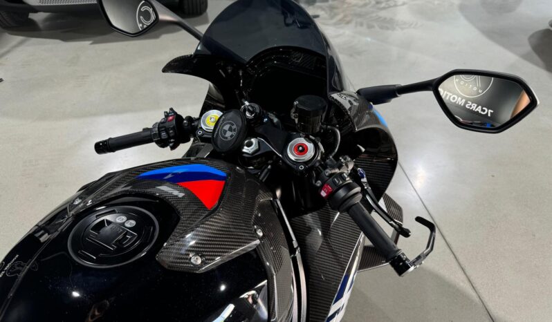 
								BMW M 1000 RR 2024 lleno									