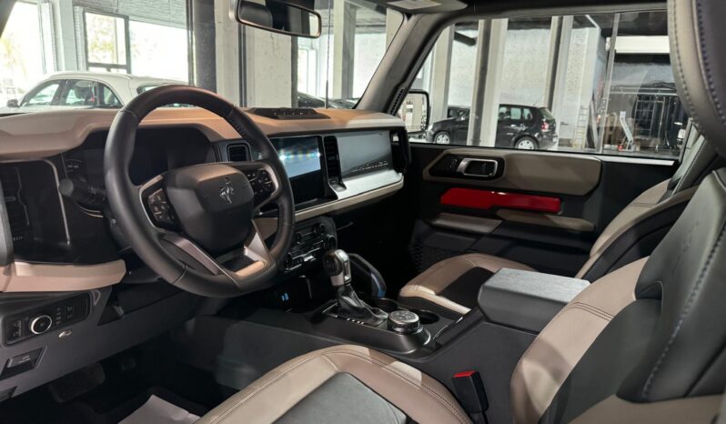 
								FORD BRONCO 2022 lleno									