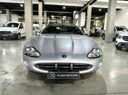 
										JAGUAR XK8 CONVERTIBLE 1999 lleno									