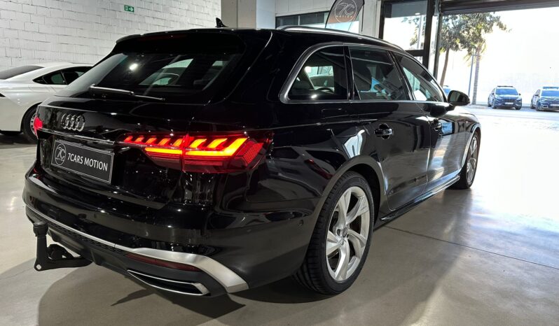
								AUDI A4 0 lleno									
