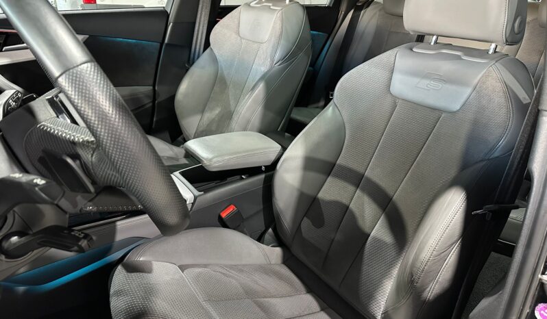 
								AUDI A4 0 lleno									