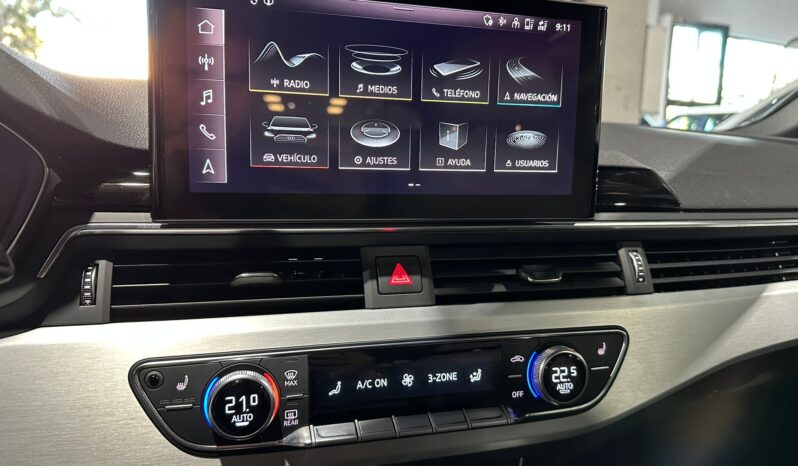 
								AUDI A4 0 lleno									