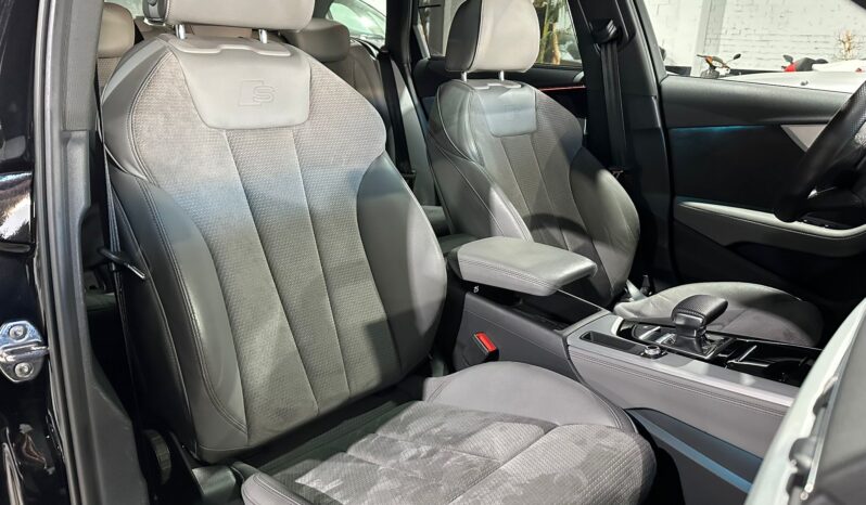 
								AUDI A4 0 lleno									