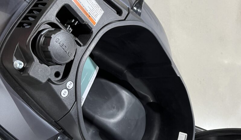 
								VESPA GTS 125 0 lleno									