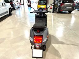 
										VESPA GTS 125 0 lleno									