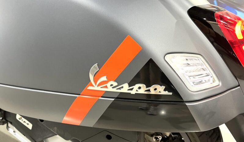 
								VESPA GTS 125 0 lleno									
