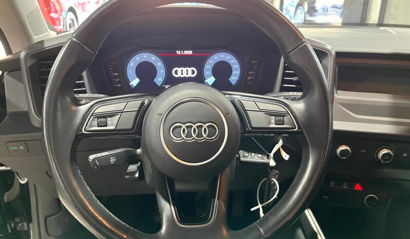 
								AUDI A1 (GB) SPORTBACK (18-) 2020 lleno									