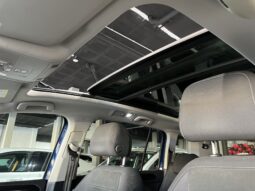 
										VOLKSWAGEN TOURAN 2017 lleno									