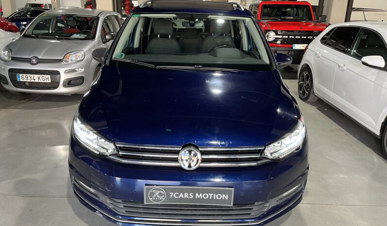 
								VOLKSWAGEN TOURAN 2017 lleno									