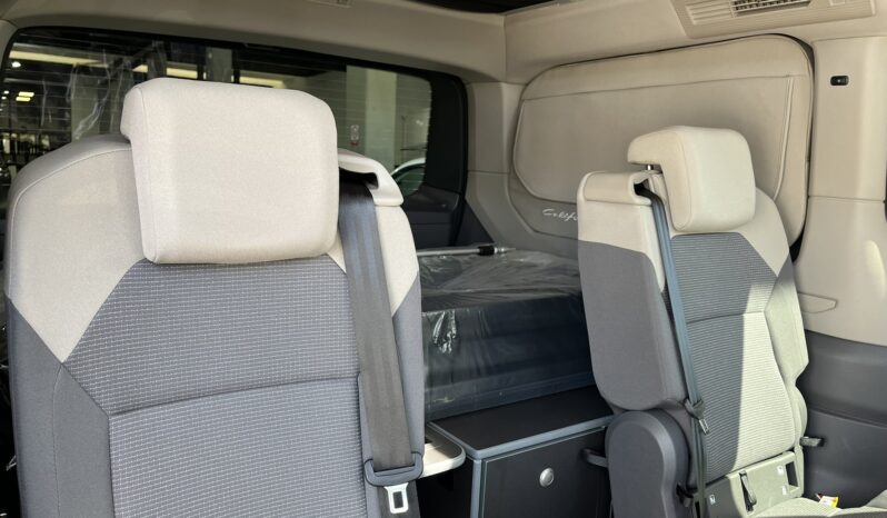 
								VOLKSWAGEN CALIFORNIA BEACH CAMPER 2025 lleno									