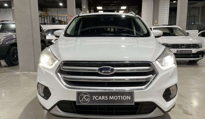 
								FORD KUGA 2017 lleno									