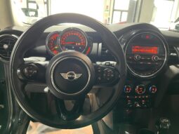 
										MINI MINI (F56) 3P (13-21) 2017 lleno									