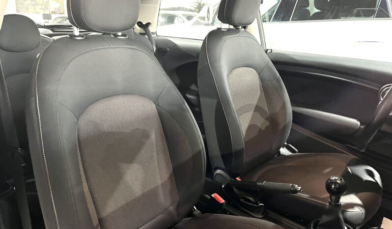 
								MINI MINI (F56) 3P (13-21) 2017 lleno									