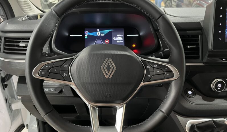 
								RENAULT NUEVA TRAFIC EXCLUSIVE – VAN E 2025 lleno									