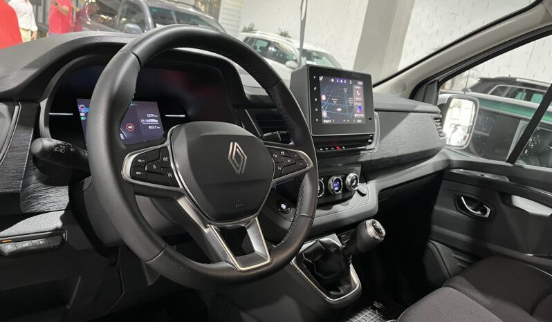 
								RENAULT NUEVA TRAFIC EXCLUSIVE – VAN E 2025 lleno									