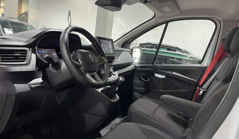 
								RENAULT NUEVA TRAFIC EXCLUSIVE – VAN E 2025 lleno									
