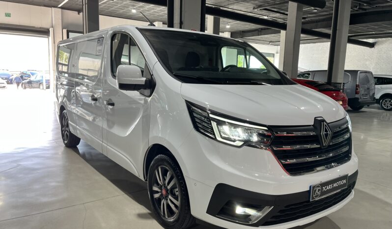 
								RENAULT NUEVA TRAFIC EXCLUSIVE – VAN E 2025 lleno									