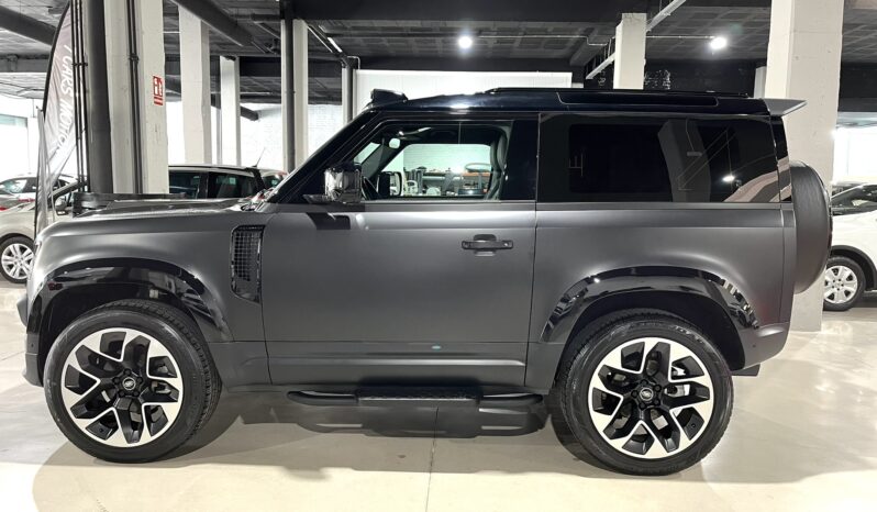 
								LAND ROVER DEFENDER CHELSEA 2024 lleno									