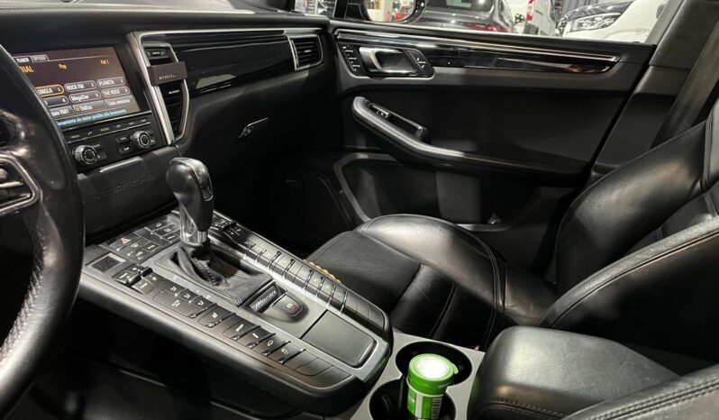 
								PORSCHE MACAN (95) 5P (13-18) 2015 lleno									
