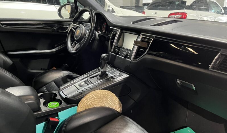 
								PORSCHE MACAN (95) 5P (13-18) 2015 lleno									