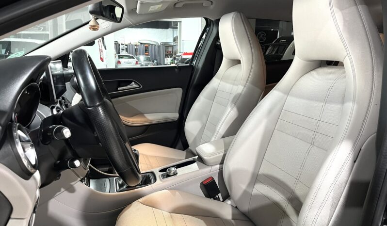 
								MERCEDES BENZ CLASE GLA (X 156) 5P (13-17) 2015 lleno									