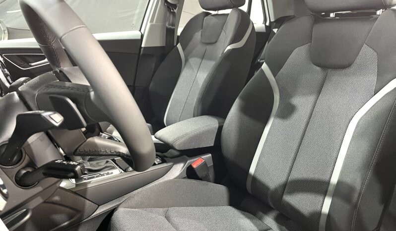 
								AUDI Q2 2024 lleno									