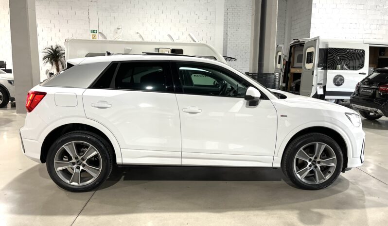 
								AUDI Q2 2024 lleno									