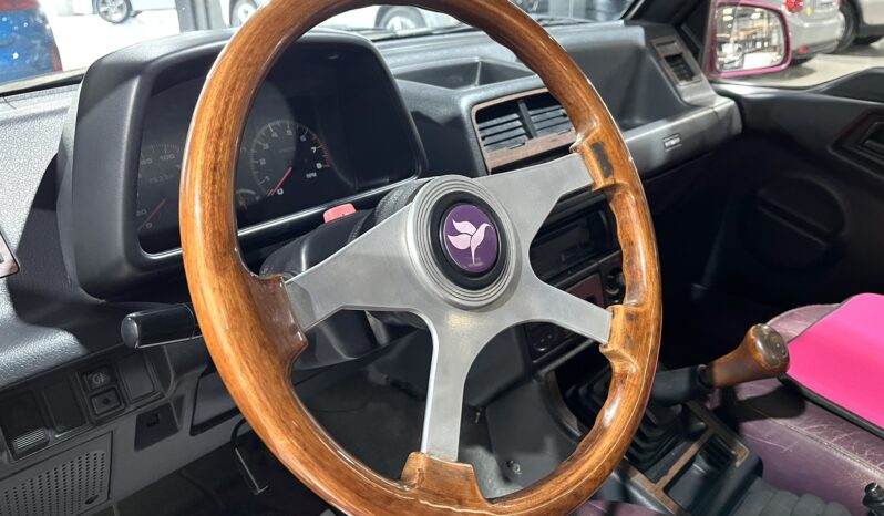 
								SUZUKI VITARA 1993 lleno									