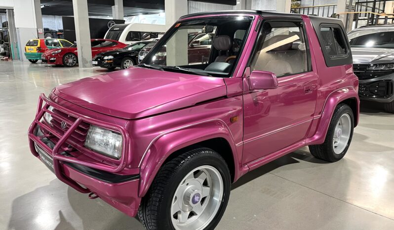 
								SUZUKI VITARA 1993 lleno									