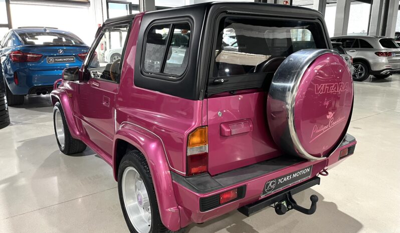 
								SUZUKI VITARA 1993 lleno									