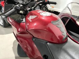
										HONDA NT650V 1999 lleno									