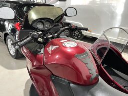 
										HONDA NT650V 1999 lleno									