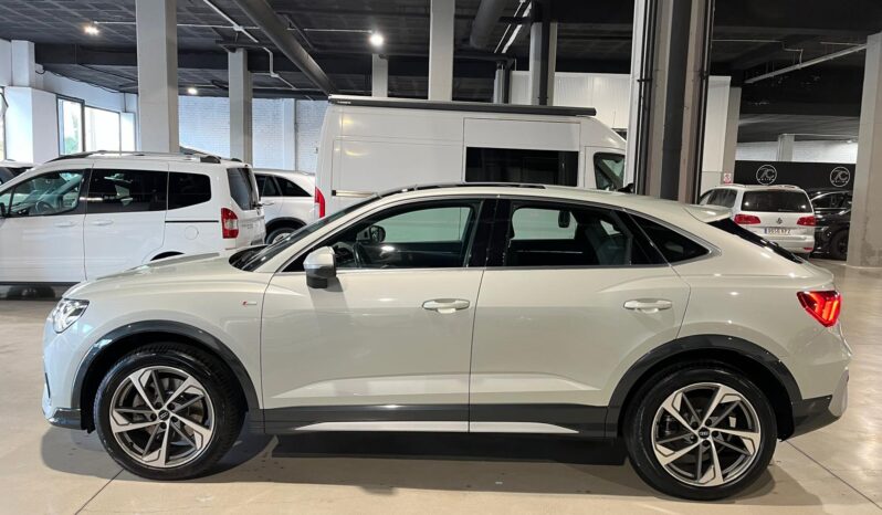 
								AUDI Q3 (F3) SPORTBACK (19-) 2020 lleno									