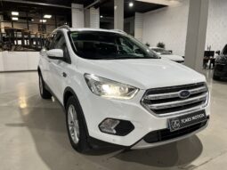 FORD KUGA 2017