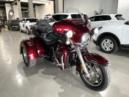 HARLEY DAVIDSON TRI GLIDE ULTRA 2015