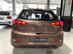 
										HYUNDAI I20 2015 lleno									