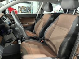 
										HYUNDAI I20 2015 lleno									