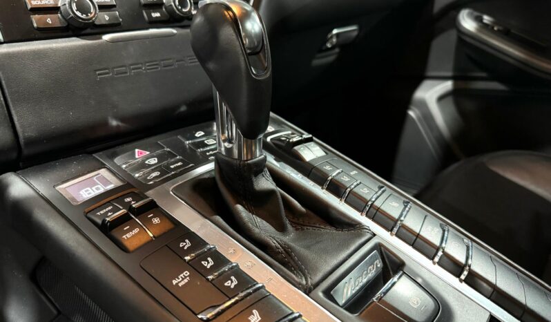 
								PORSCHE MACAN (95) 5P (13-18) 2014 lleno									