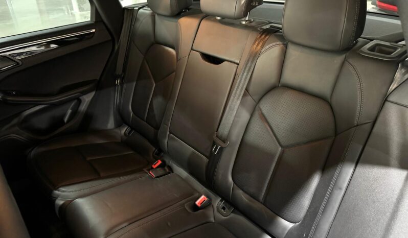 
								PORSCHE MACAN (95) 5P (13-18) 2014 lleno									