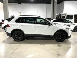 
										VOLKSWAGEN TIGUAN URBAN 0 lleno									