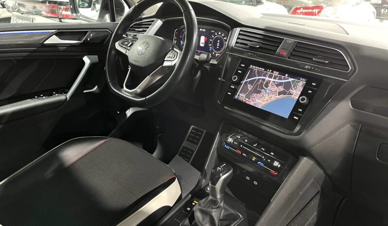 
								VOLKSWAGEN TIGUAN URBAN 0 lleno									