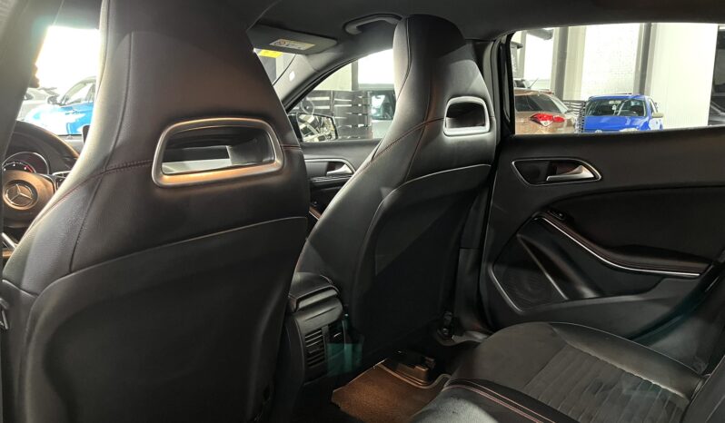 
								MERCEDES BENZ CLASE GLA (X 156) 5P (17-20) 2018 lleno									
