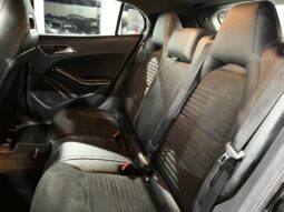 
										MERCEDES BENZ CLASE GLA (X 156) 5P (17-20) 2018 lleno									