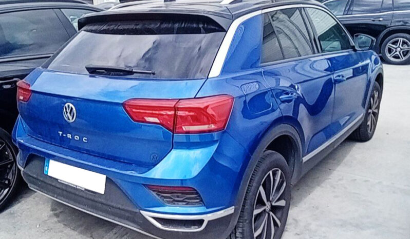 
								VOLKSWAGEN T-ROC 0 lleno									