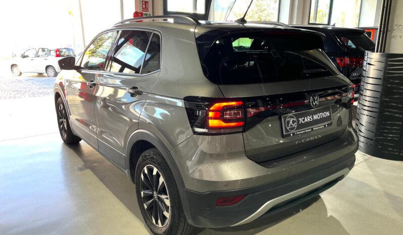 
								VOLKSWAGEN T-CROSS (C1) 5P (18-) 2021 lleno									