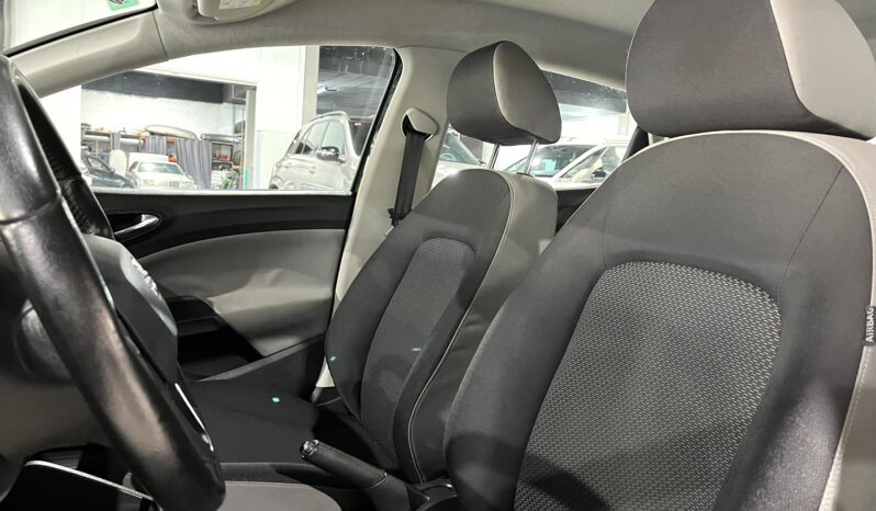 
								SEAT IBIZA 2016 lleno									