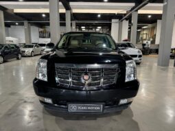 
										CADILLAC ESCALADE lleno									