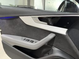
										AUDI A4 0 lleno									