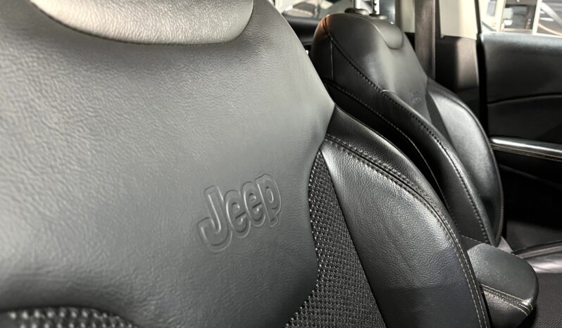 
								JEEP COMPASS (J) 5P (17-21) 2019 lleno									