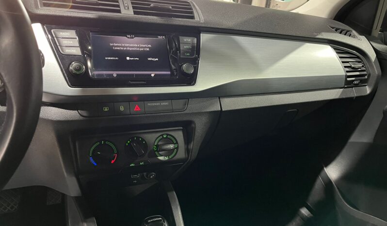 
								SKODA FABIA (NJ) 5P/COMBI (18-23) 2021 lleno									